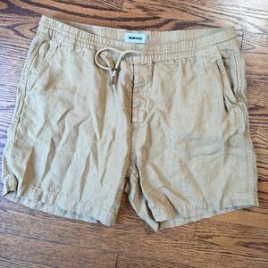 Taylor Stitch Tan Cargo Shorts